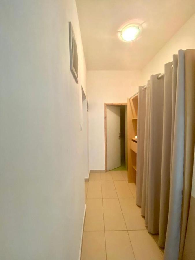 Studio Pula Apartamento Exterior foto